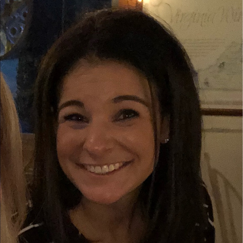 Meet your Posher, Carlie